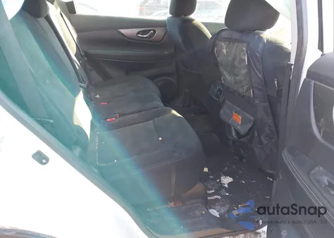 2015 Nissan Rogue S z USA, uszkodzony, nr VIN 5N1AT2MV4FC855185